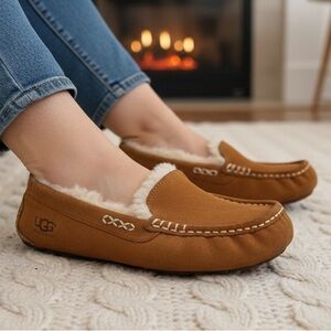 UGG Women's Ansley Water Resistant Suede Wool Lining Casual Slipper Size 6